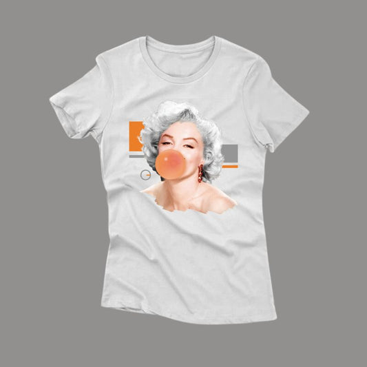 Bubble Gum - Mari - Camiseta Premium Feminina (Frete Grátis)